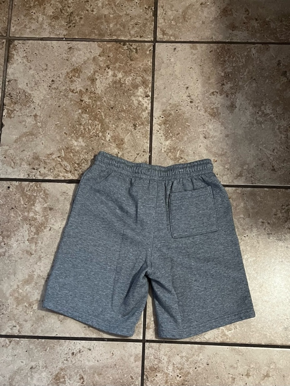 Jordan Boy’s Heather Gray Athletic Fleece Shorts - Picture 3 of 5